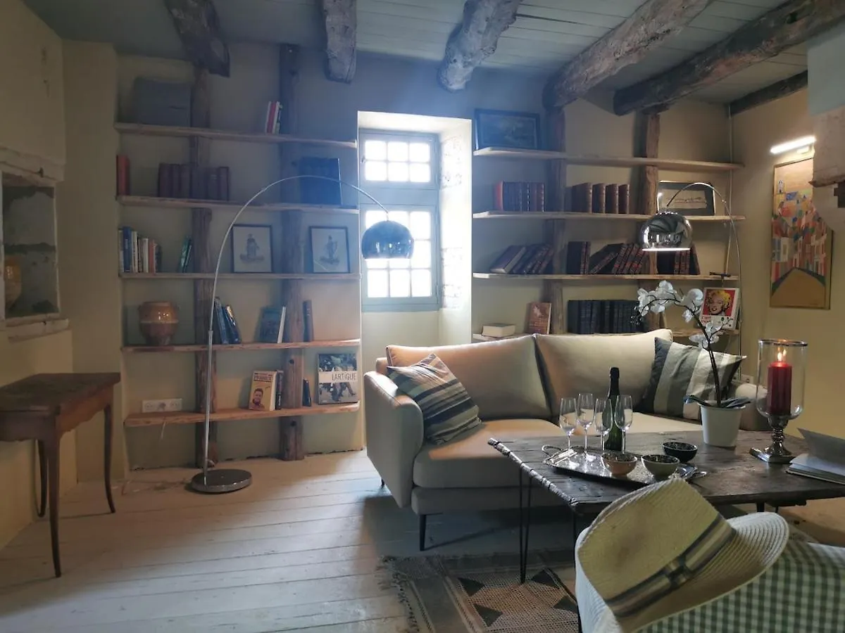 Holiday home La Maison Medievale A Colombage En Quercy Puylagarde